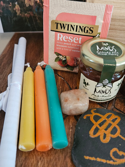 Summer Honey Bee Spell Box