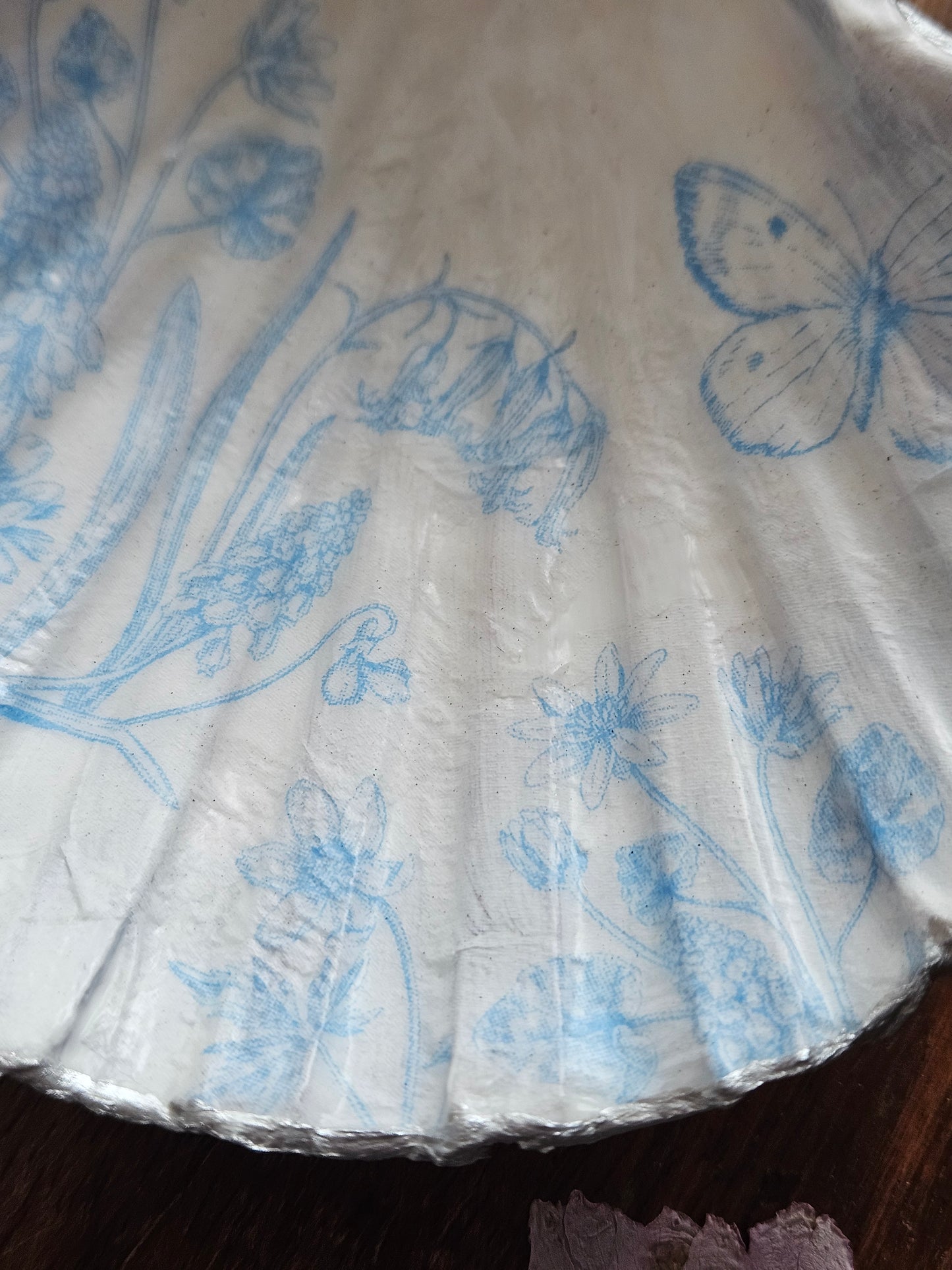 Large Scallop Shells with Decoupage Design - Rabbit or Floral Butterfly