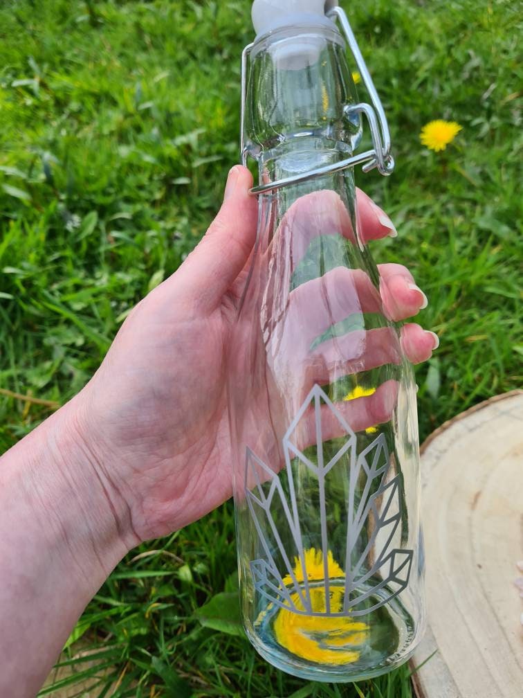 Moon Water Bottle ~ Lunar Water ~ Moon ritual ~ Altar Bottle ~ Amethyst water ~ Rose Quartz Water