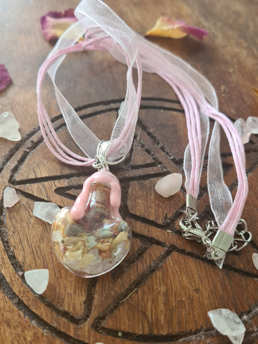 Aphrodites Delight Pendant ~ Venus ~ Love spell jar