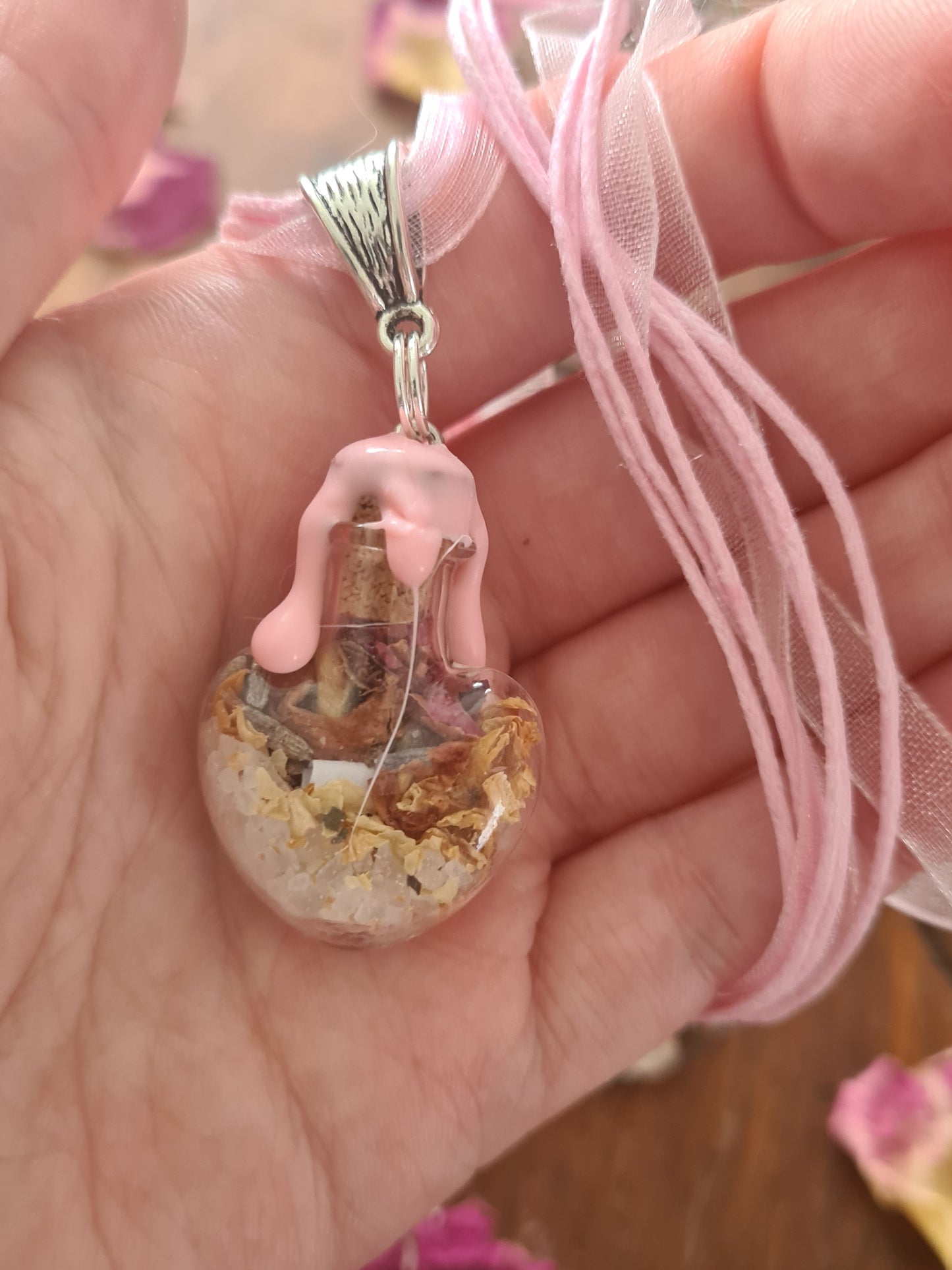 Aphrodites Delight Pendant ~ Venus ~ Love spell jar