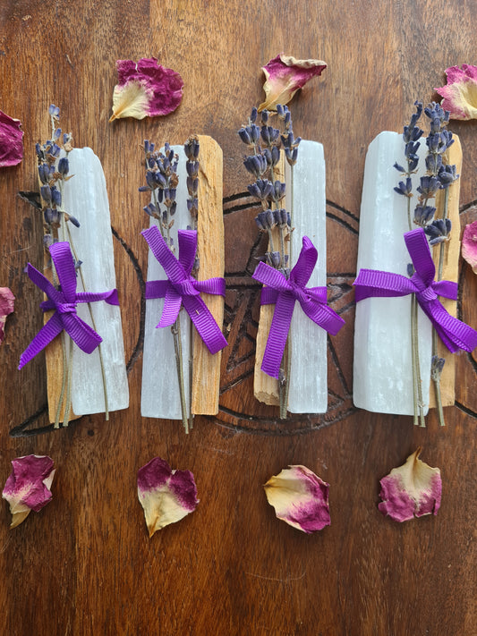 Cleansing Bundles - Selenite Wand Stick and Palo Santo