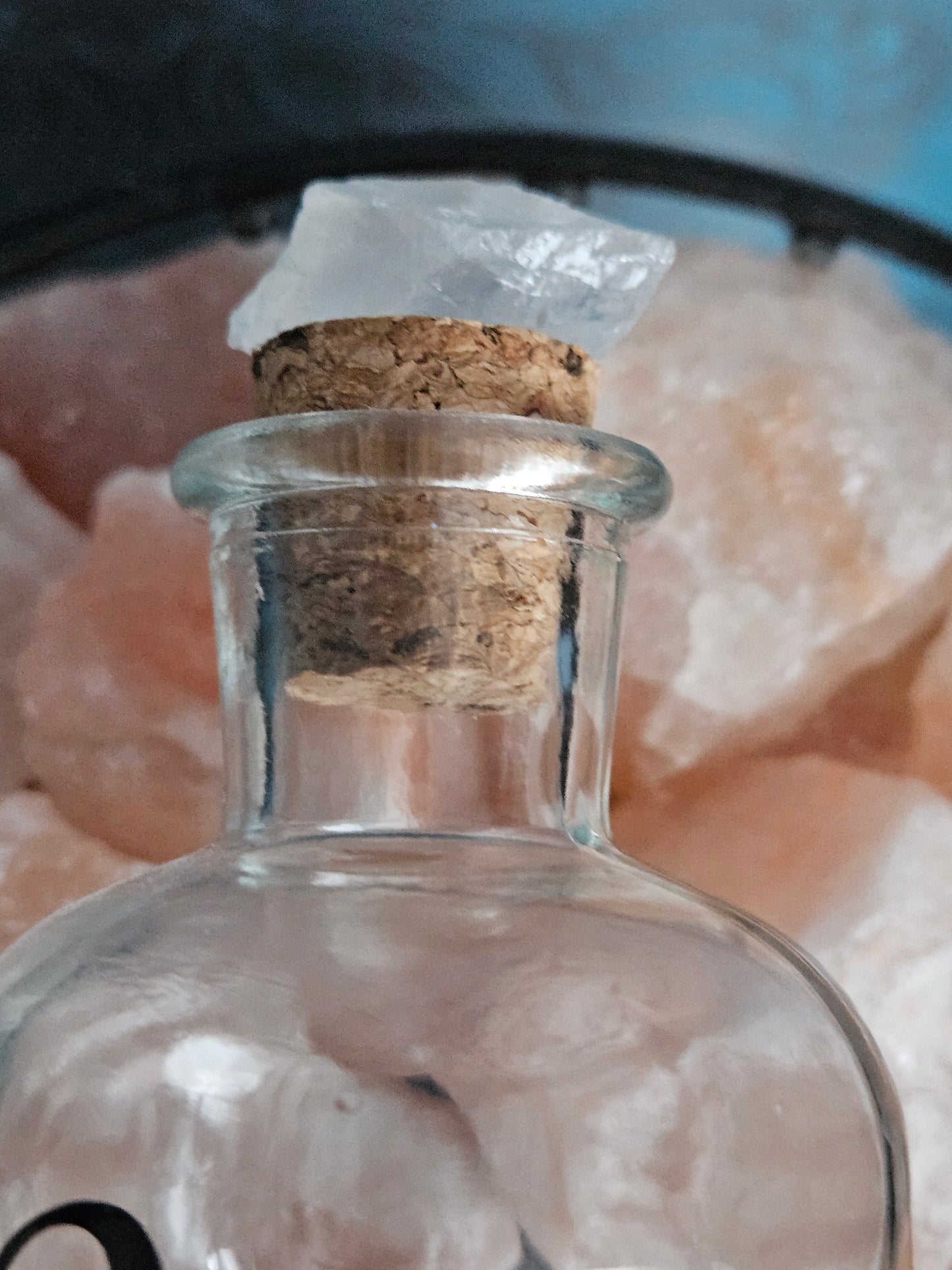 Clear Quartz Rain Water Glass Bottle with cork stopper