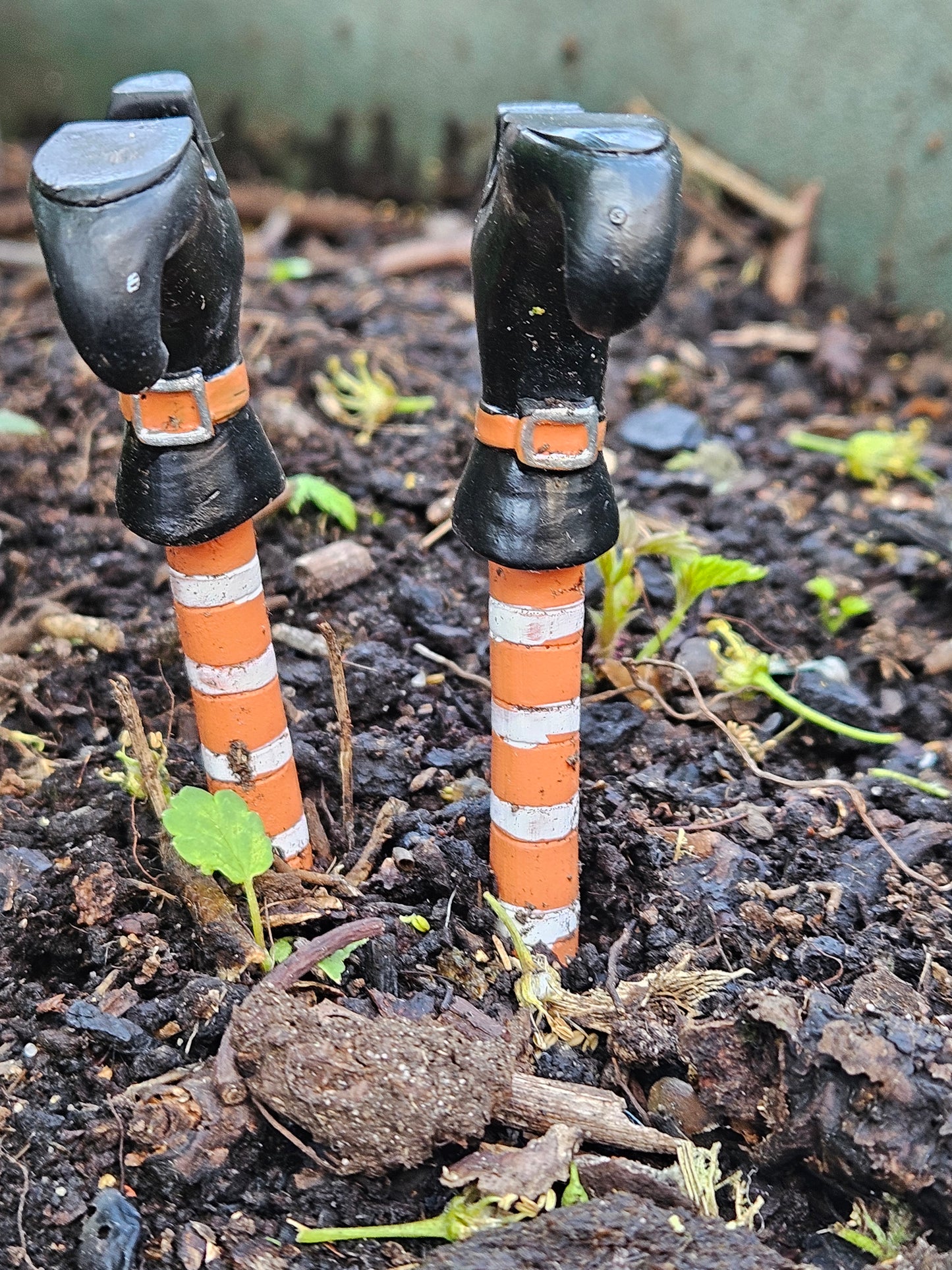 Set of 2 Witch Leg Plant Pot Ornaments