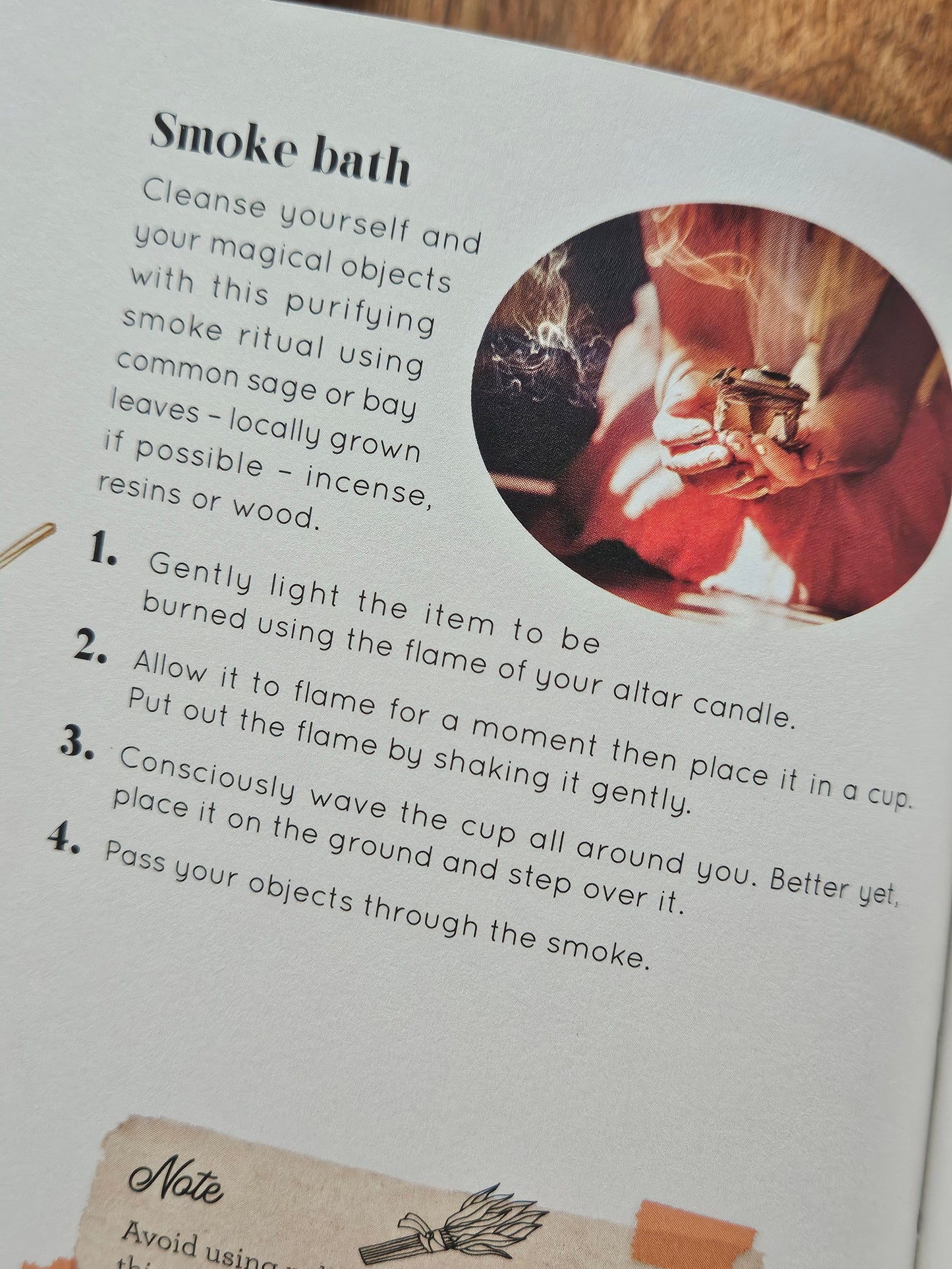 Little Magic Rituals (The Witch’s Apprentice): The Essential Witch’s Kit for Reconnecting with Yourself and with Nature
