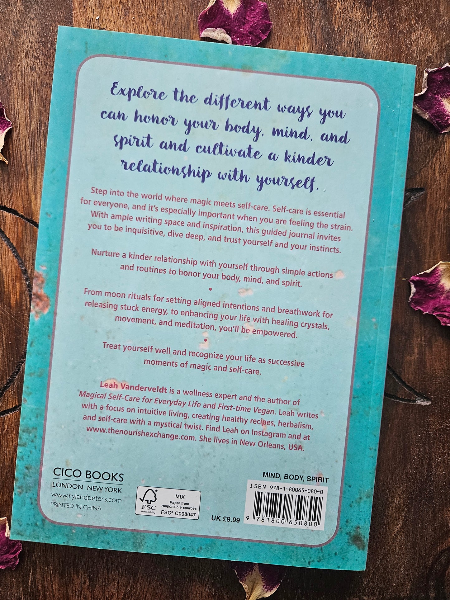 Magical Self-Care Journal: A Guided Journal to Nourish and Celebrate Your Body, Mind, and Spirit By Leah Vanderveldt