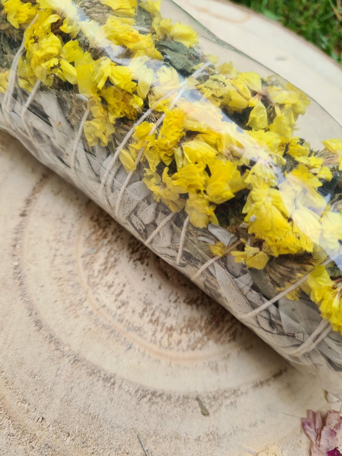 Large 7inch Sage Smudge Sticks - Sinuata Flower or Chakra