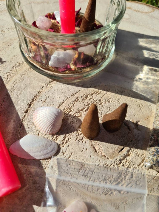 Aphrodite/ Venus Ritual Kit ~Self Love~Loving home~Romantic Love~ Rose Petals~Sea Magick