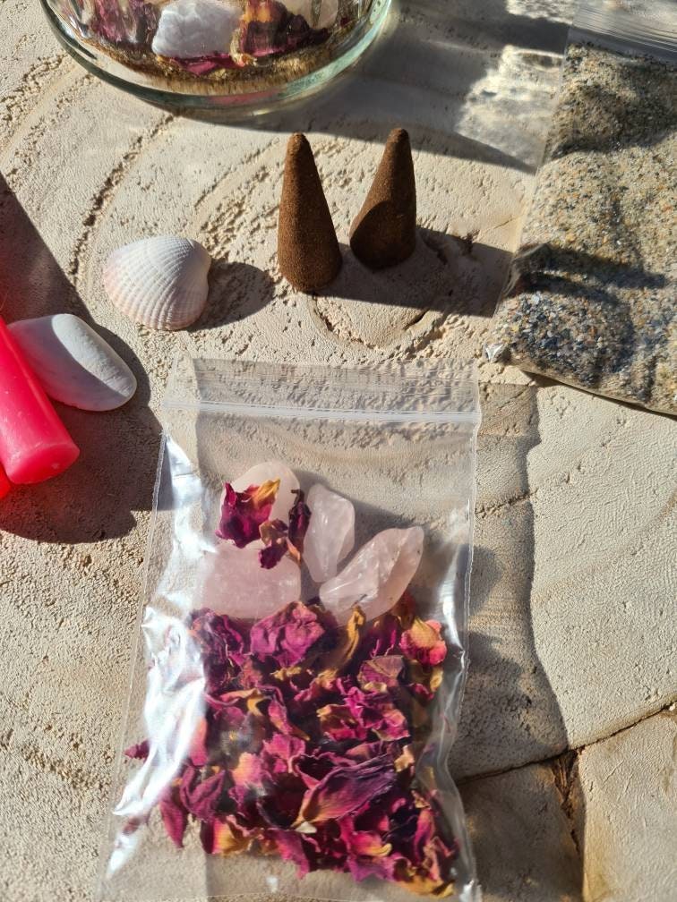 Aphrodite/ Venus Ritual Kit ~Self Love~Loving home~Romantic Love~ Rose Petals~Sea Magick