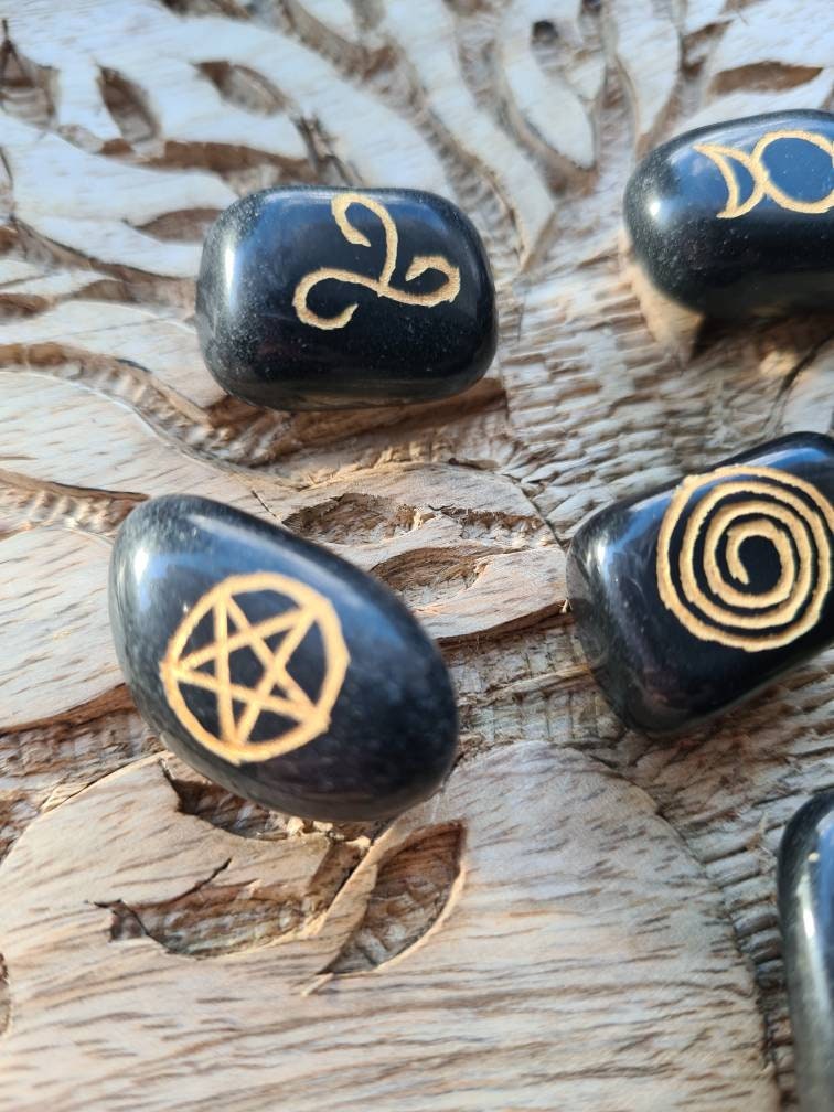 Set of 6 Black agate wiccan symbols in a black velvet bag