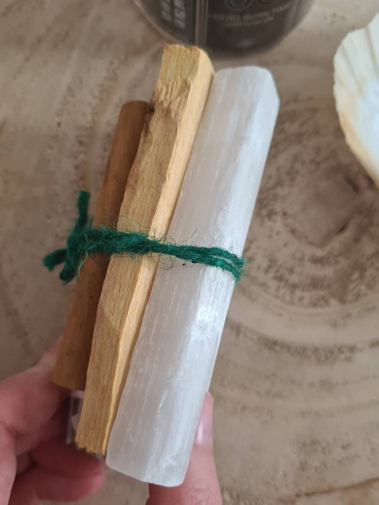 Spring House Crystal and Herb Cleansing Kit ~ Sage smudge, palo santo, selenite stick, cinnamon quill