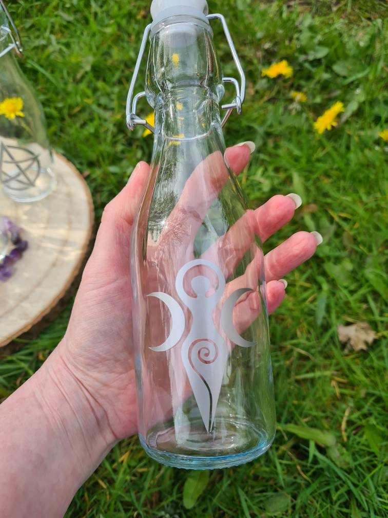 Moon Water Bottle ~ Lunar Water ~ Moon ritual ~ Altar Bottle ~ Amethyst water ~ Rose Quartz Water