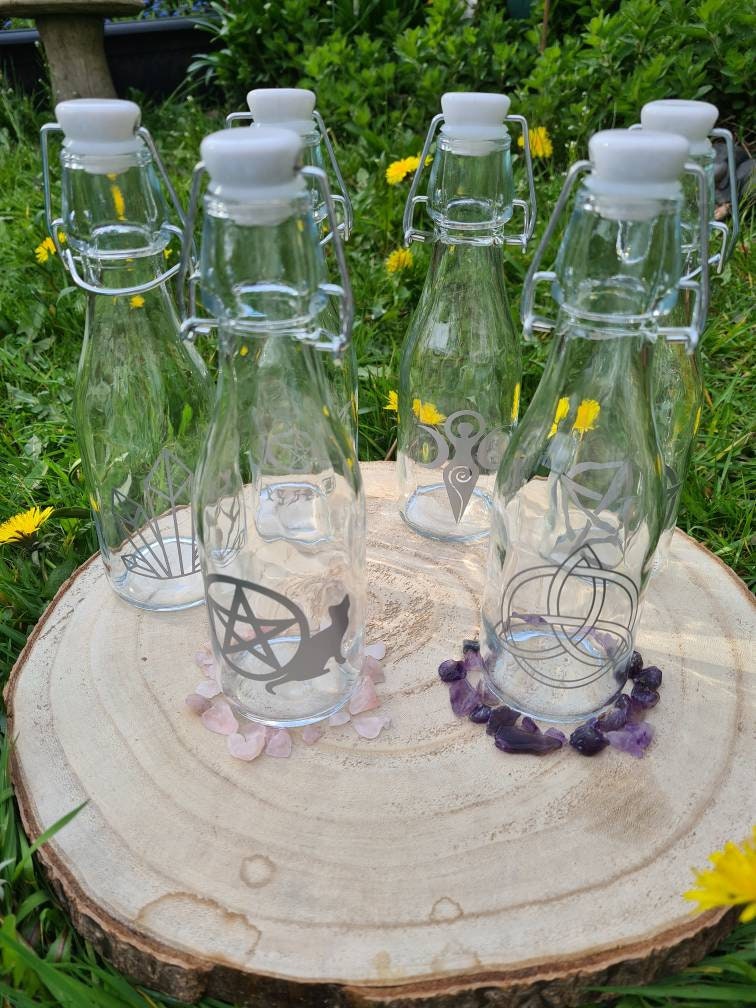 Moon Water Bottle ~ Lunar Water ~ Moon ritual ~ Altar Bottle ~ Amethyst water ~ Rose Quartz Water